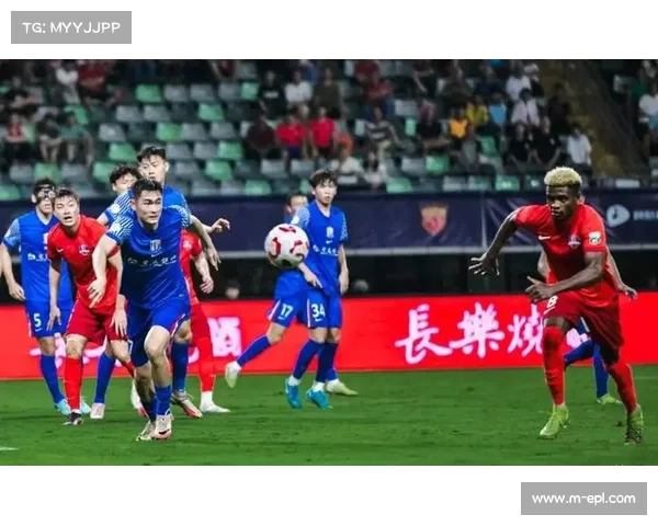 蒋圣龙解禁于汉超回归助力申花冲冠迎战已保级深圳新鹏城关键战役 蒋圣龙解禁于汉超回归助力申花冲冠迎战已保级深圳新鹏城关键战役