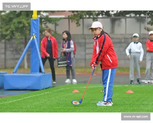 福田区校园高尔夫发展路径：将赛场搬入校园，攻克场地难点